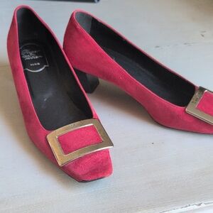Roger VivierRed Suede Women's Shoes with Silver Buckle